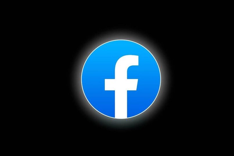 facebook aplicacion en modo oscuro